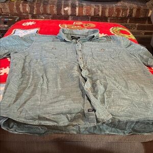 Casual Teal Button-Down Shirt